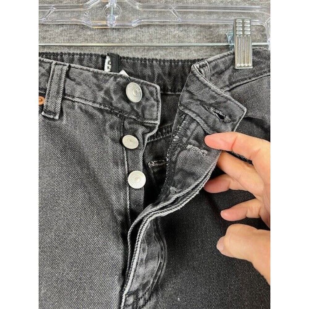 Divided H&M Straight Leg Jeans SIZE: 6 BLack - Picture 4 of 9